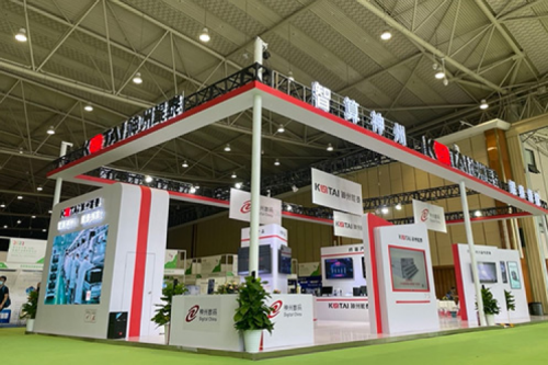 bb贝博艾弗森数码亮相成都智博会及信创产业发展大会，共促信创产业创新发展